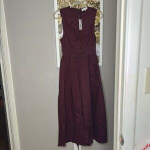 WEWOREWHAT Burgundy Sleeveless Dress